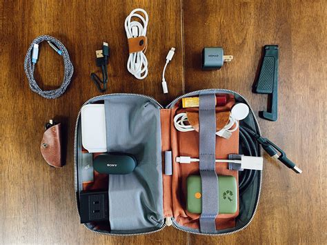 10 Must-Have Tech Bag Accessories