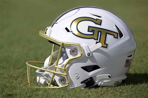 5 Georgia Tech Football Helmet Designs You Love