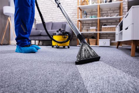 5 Ways High Tech Carpet Cleaning Saves Your Floors