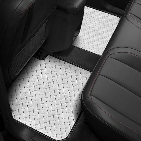 5 Ways Intro Tech Automotive Floor Mats Enhance Your Ride