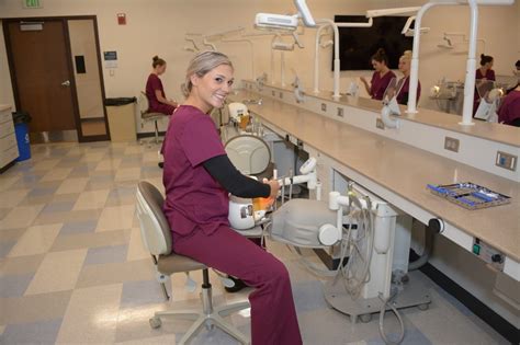 5 Ways Lanier Tech Prepares Students For Dental Hygiene Success