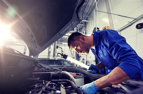 5 Ways Master Tech Collision Repairs Your Vehicle