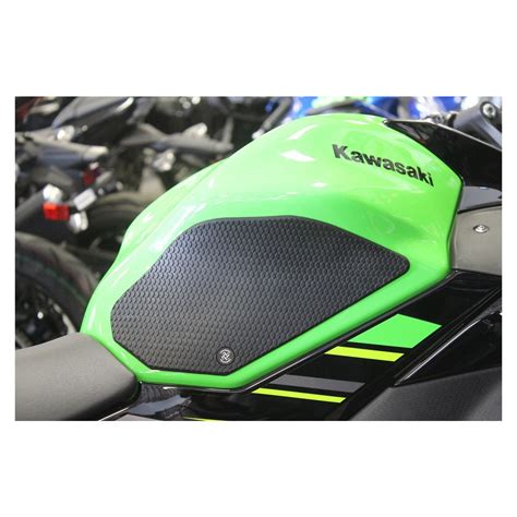 5 Ways Tech Spec Tank Pads Can Upgrade Your Ride