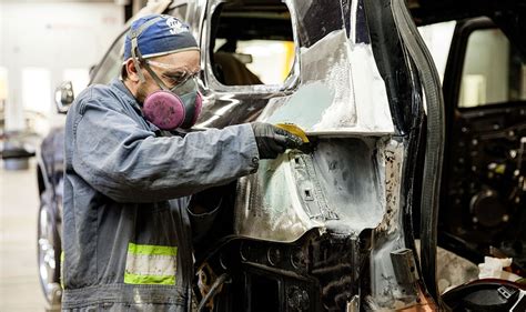 5 Ways To Find An Auto Body Tech Job