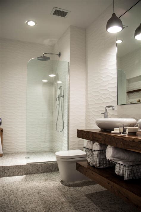 5 Ways To Upgrade Your Bathroom With Bath Tech