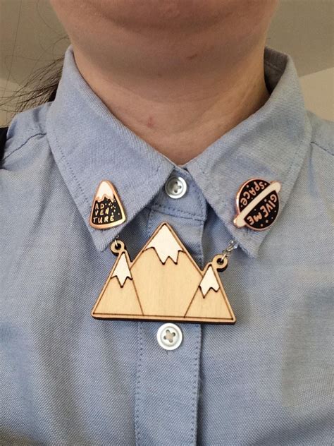 5 Ways To Wear Your Georgia Tech Pin