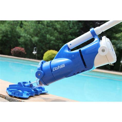 5 Ways Water Tech Pool Vacuum Simplifies Cleaning