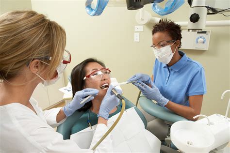 6 Ways Ivy Tech Prepares You For Dental Assisting