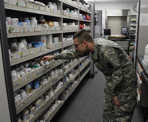 6 Ways To Succeed As A Pharmacy Tech In The Army