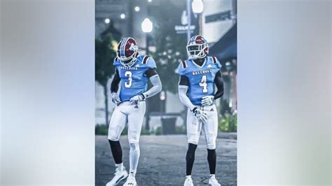 7 Awesome Louisiana Tech Uniforms Revealed