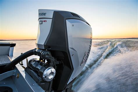 7 Benefits Of Evinrude E-Tech Outboard Motors