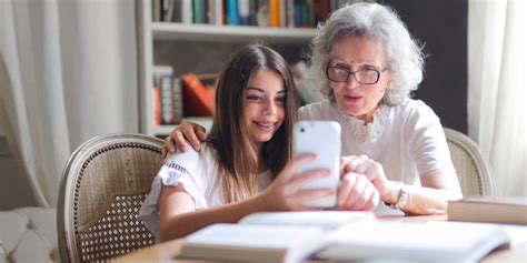 7 Ways Seniors Can Master Modern Technology