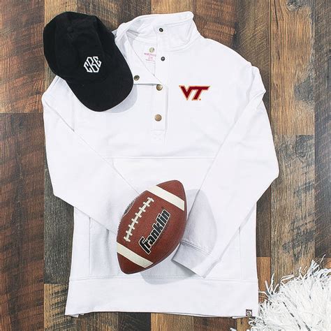 7 Ways To Style A Virginia Tech Pullover