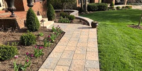 7 Ways To Use Techno Bloc Edging In Your Yard