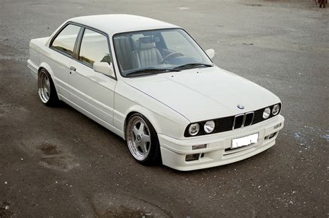 Bmw E30 M Tech 1: Ultimate Performance Edition