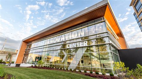 Building Tech Town 3: Innovation Hub Of The Future