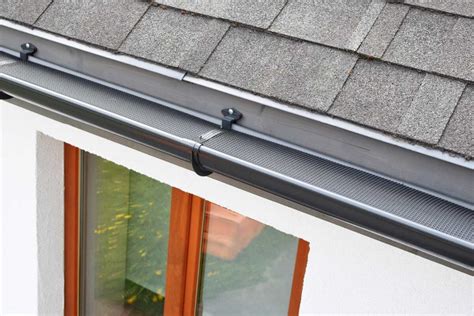 Gutters Tech Jl Rem: Expert Gutter Removal Services