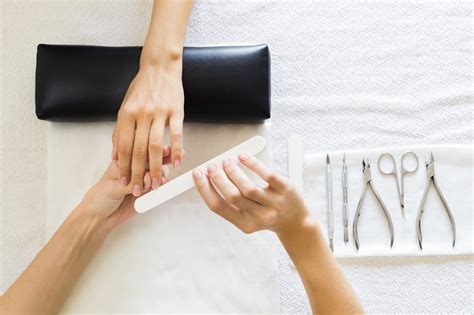 Mastering Nail Tech Skills For Salon Success