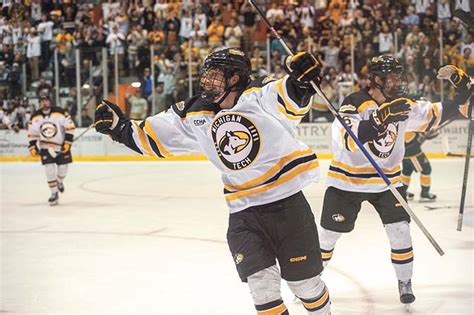 Michigan Tech Huskies Hockey Standings And Schedule