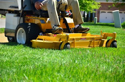 Mow Tech Revolutionizing Lawn Care