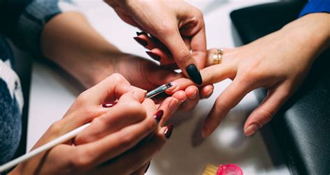 Nail Tech Australia: Expert Nail Services Down Under