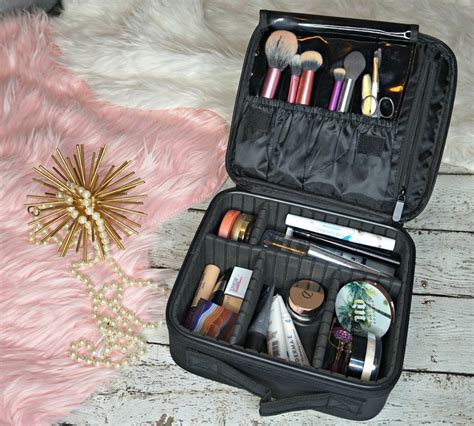 Nail Tech Travel Bag Essentials: What To Pack