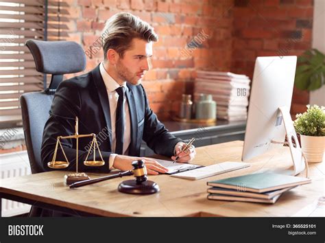 New York Legal Tech Solutions For Modern Attorneys