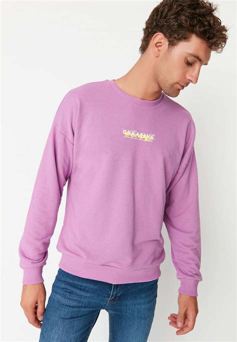 Progress Tech Sweatshirt: Stay Warm And Stylish