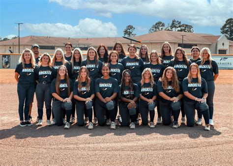 Sau Tech Rockets Softball Team Overview