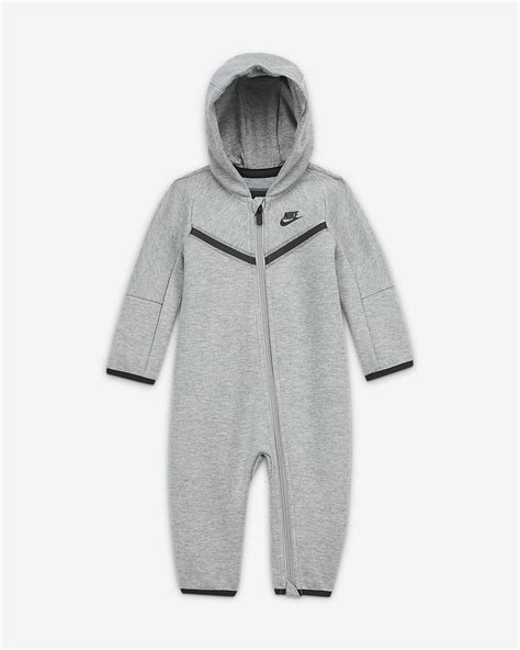 Soft And Cozy Infant Tech Fleece Essentials