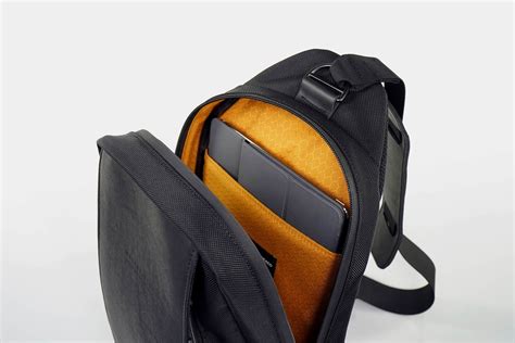 Tech 10 Sling: The Ultimate Laptop Bag Solution