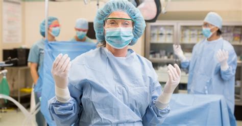 Traveling Surgical Tech: Explore New Places, New Scrubs