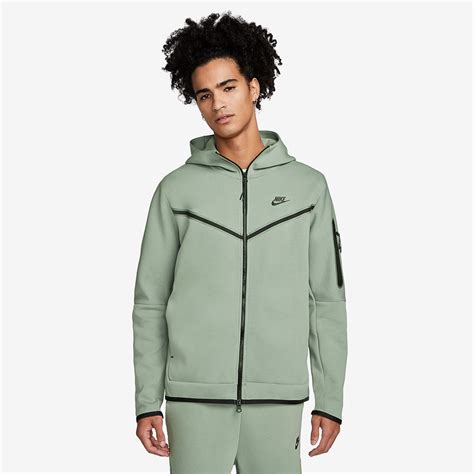 Unboxing Nike Tech Fleece In Mica Green: 5 Key Features