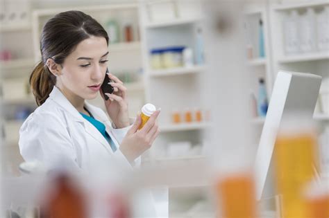 Unlocking Opportunities: Becoming A Pharmacy Technician 3